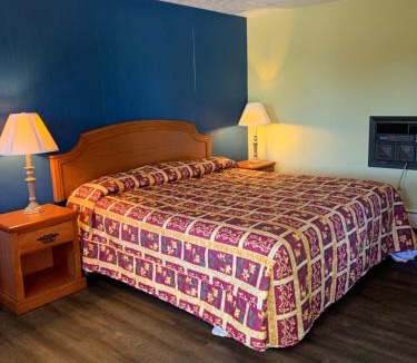 Hillsdale Hotel | Baw Beese Inn