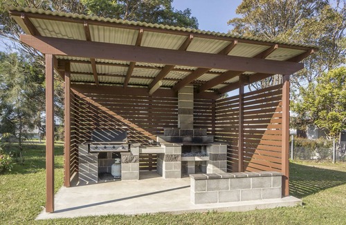 Bawley Point House | Bawley Backyard Haven