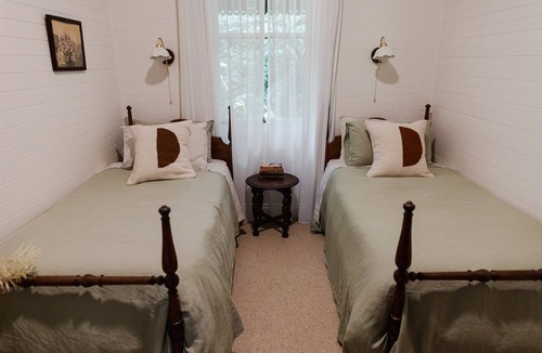 Mapleton Cabin | Baxter Lodge - Country Hinterland Escape