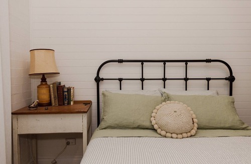 Mapleton Cabin | Baxter Lodge - Country Hinterland Escape