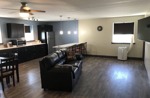 Sherman Station Hotel | Baxter Park Inn