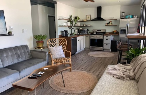 Town Bank House | Bay Block Sunsets | Firepit + Zen Den + Cabin