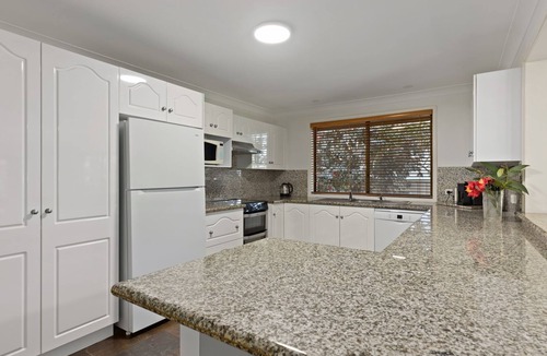 Vincentia House | Bay Break by Experience Jervis Bay