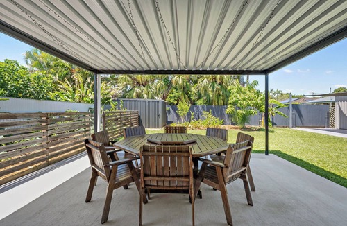 Deception Bay House | Bay Breeze