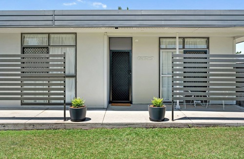 Deception Bay House | Bay Breeze