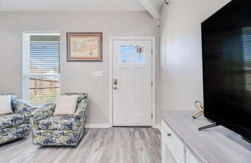Flour Bluff House | Bay Breeze Beauty