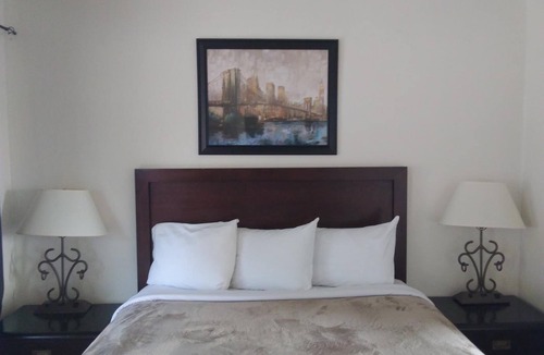 North Bend Hotel | Bay Bridge Motel