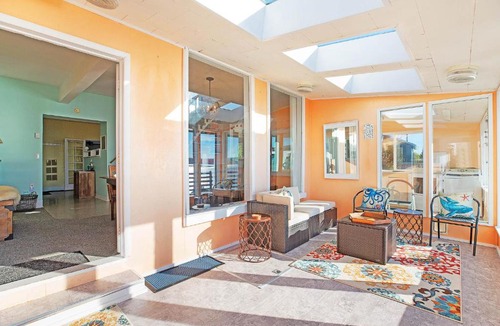 Aberdeen House | Bay City Bungalow