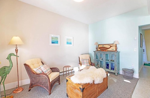 Aberdeen House | Bay City Bungalow