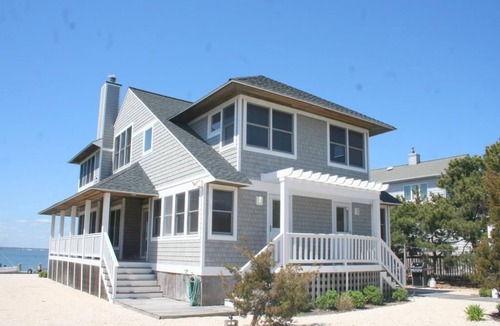 Loveladies House | Bay Front Home in Loveladies 44267