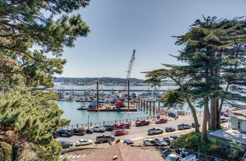 Historic Bayfront House | Bay Front Views! Shopping, Restaurants! Museums! Unit 4