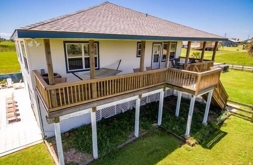 Galveston House | BAY HARBOR BIG HOUSE
