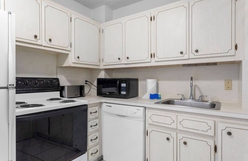 Bay Harbor Islands Apartment | Bay Harbor Sunset Apt 2B