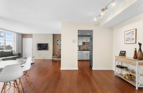 Bay Harbor Islands Apartment | Bay Harbor Sunset Apt 5B