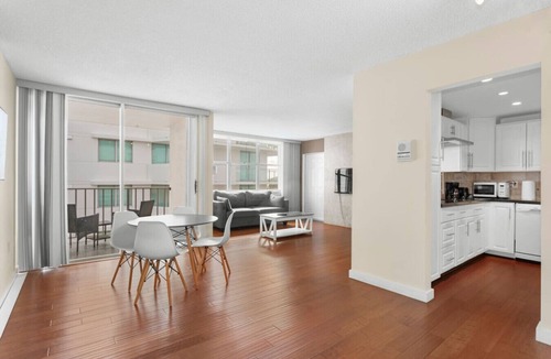 Bay Harbor Islands Apartment | Bay Harbor Sunset Two Bedroom