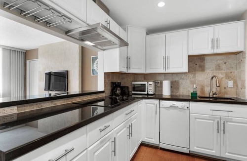 Bay Harbor Islands Apartment | Bay Harbor Sunset Two Bedroom