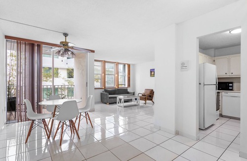 Bay Harbor Islands Apartment | BAY HARBOR SUNSET 2B