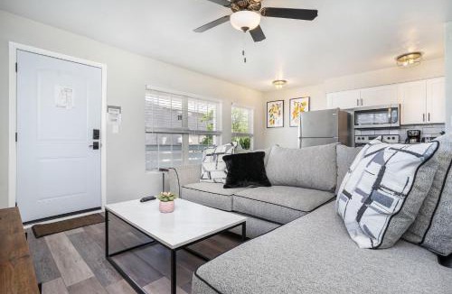 Willoughby Spit Apartment | Bay Haven - Ashville Suite