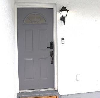 Bearss Plaza Apartment | Bay House Getaway