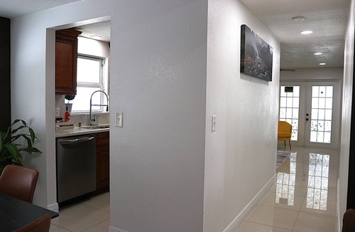 Bearss Plaza House | Bay House Getaway