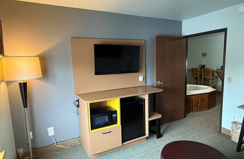 Tawas City Hotel | Bay Inn