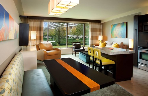 Bay Lake Resort | Bay Lake Tower at Disney's Contemporary Resort