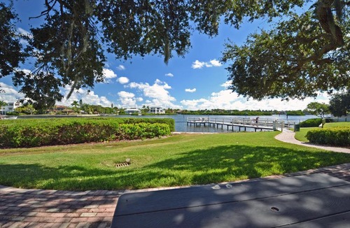 Siesta Key House | Bay Oaks - 6157 #E01