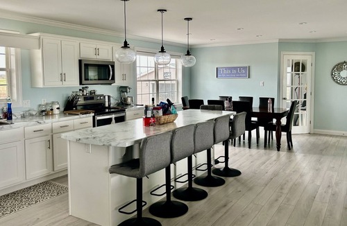 Economy House | Bay of Fundy beach paradise!
