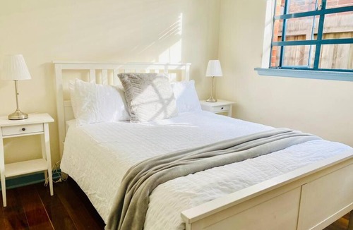 Highett Apartment | Bay Rd Kids & Pet Friendly Free Parking