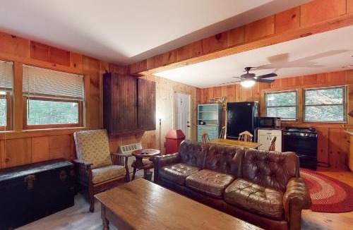 Moultonborough Apartment | Bay Road Beach Day