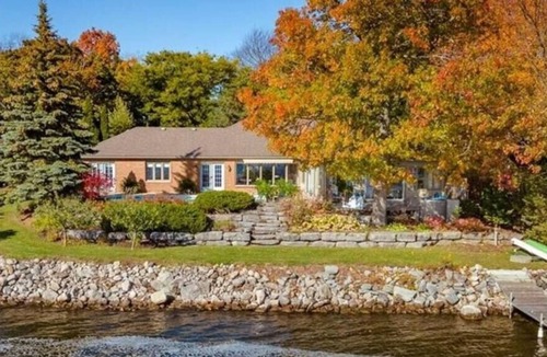 Quinte West House | Bay's Ridge - Waterfront, Pool, Hot Tub