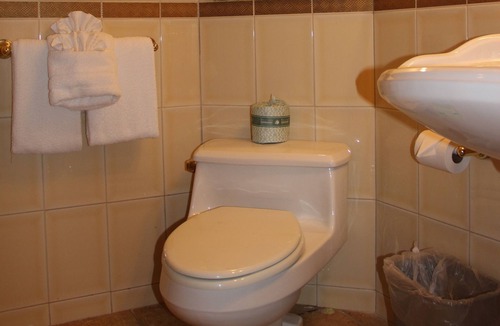 Bay Shore Hotel | Bay Shore Inn