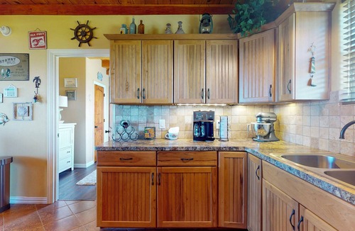 Gilchrist House | Bay Side Birdhouse