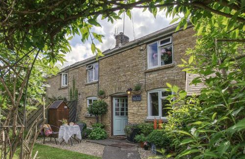Shipton under Wychwood House | Bay Tree Cottage
