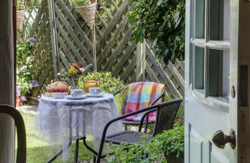 Shipton under Wychwood House | Bay Tree Cottage