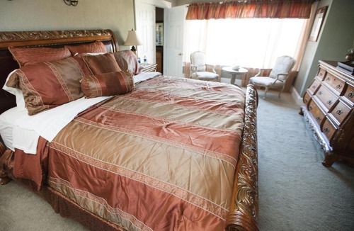 Maryus Bed & Breakfast | Bay Tree Manor