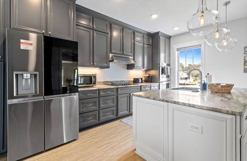 Sandbridge House | Bay view | 3BR House | Hot Tub & Private Dock