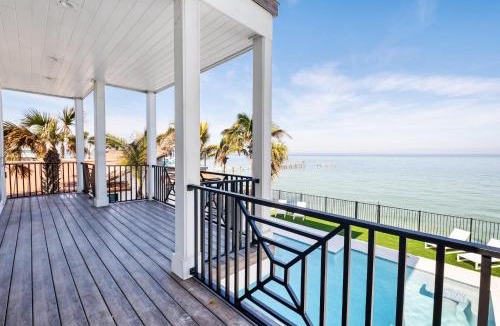 Anna Maria House | Bay View Beauty