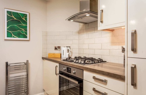 Ayr Apartment | Bay View - Donnini Apartments