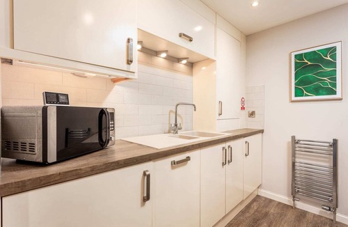 Ayr Apartment | Bay View - Donnini Apartments