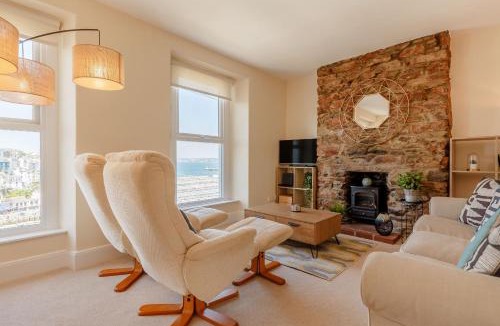 Brixham House | Bay View