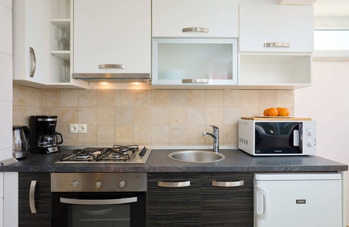 Zaton Cottage | Bay View House