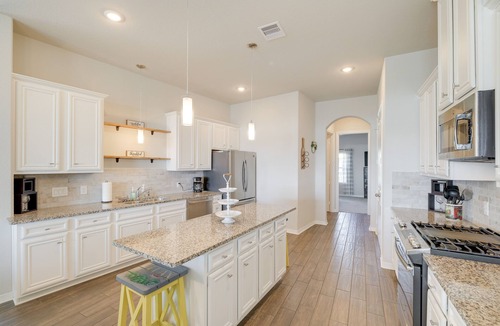 La Porte House | Bay-View La Porte Home Rental: Steps to Beach!