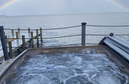 Annapolis Apartment | Bay View Studio Apartment