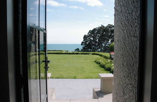 Pitone Apartment | Bay View Terrace Studios with Sea Views