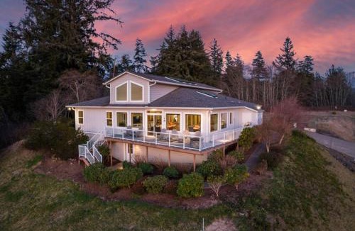 Bay City House | Bay View Villa