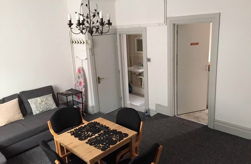 Butetown Apartment | Bayapart Large Two Bedroom Apartment