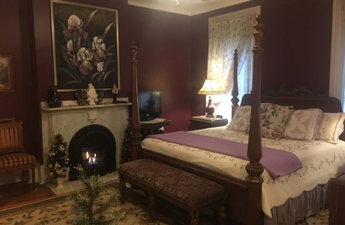 Steubenville Bed & Breakfast | Bayberry House Bed & Breakfast