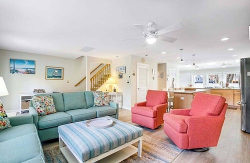 Bethany Beach Condo | Bayberry Woods condo W/shared pool, high-speed WiFi & central AC - near beach