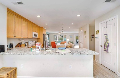 Bethany Beach Condo | Bayberry Woods condo W/shared pool, high-speed WiFi & central AC - near beach